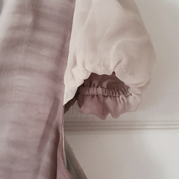 BCBGMAXAZRIA silk blouse - Picture 5 of 9